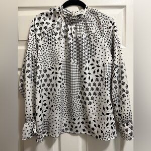 Ann Taylor Black and White Patterned Long-Sleeve Blouse